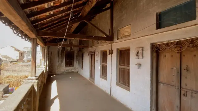 पानेली मोटी गाँव