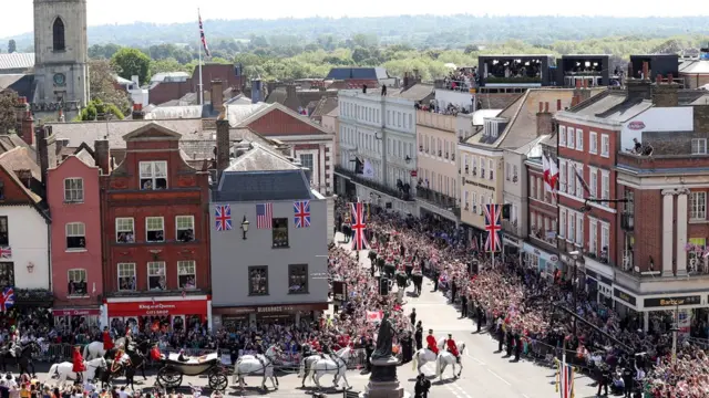 Şahzadə Harry və Markle-ın toyu