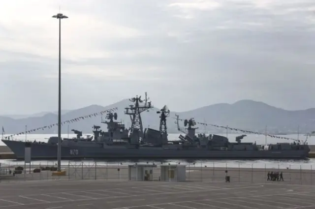 Росія вивела свої бойові кораблі на чергування біля західного узбережжя Криму через навчання України