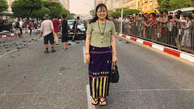 အကယ်ဒမီဆွေဇင်ထိုက်
