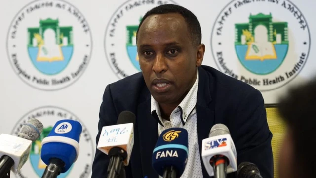 ዳይሬክተር ኢንስቲትዩት ጥዕና ኢትዮጵያ ዶክተር ኤባ ኣባተ