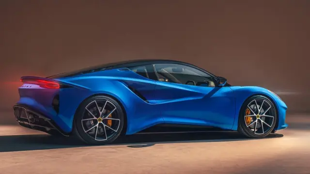 قیمت پایه لوتوس امیرا کمتر از ۸۵ هزار دلار است