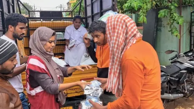 పది రూపాయల డాక్టర్ నూరి పర్వీన్