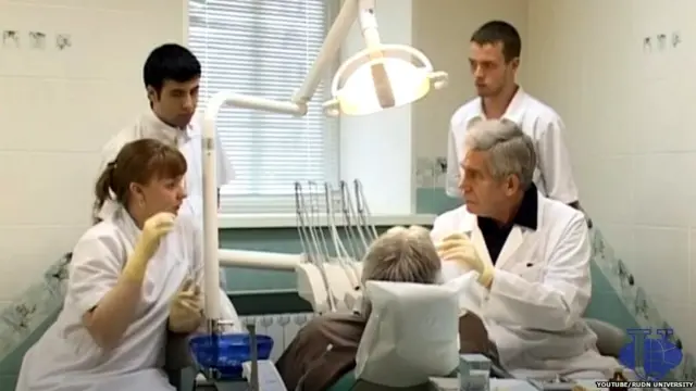 ලුමුම්බා විශ්වවිද්‍යාලයේ වෛද්‍ය පීඨය