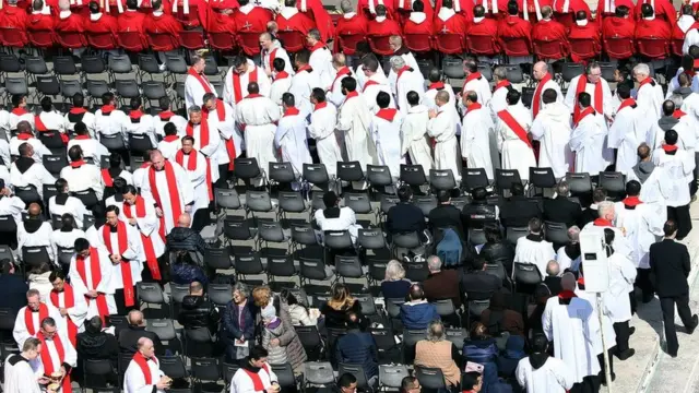 Pope Francis na ndị kadịnal