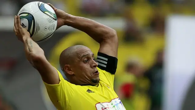 رابرٹو کارلوس