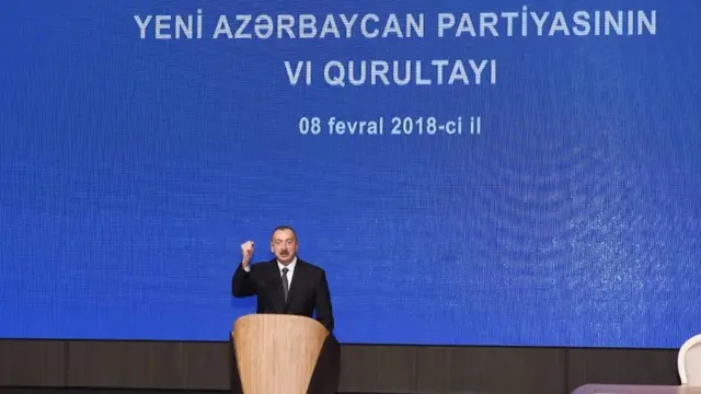 Prezident İlham Əliyev YAP-ın VI-cı qurultayında.