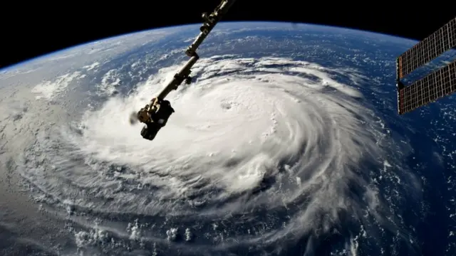 Furacão Florence visto da Estação Espacial Internacional