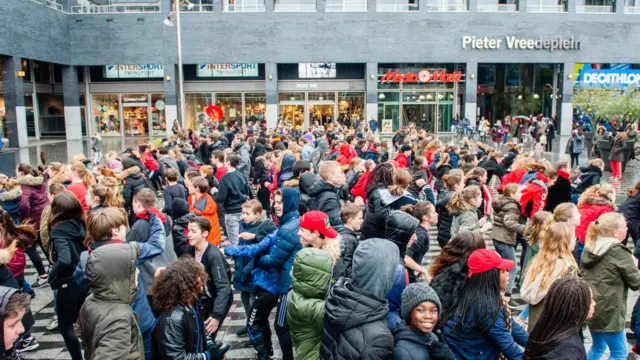 Hollandalı gençler