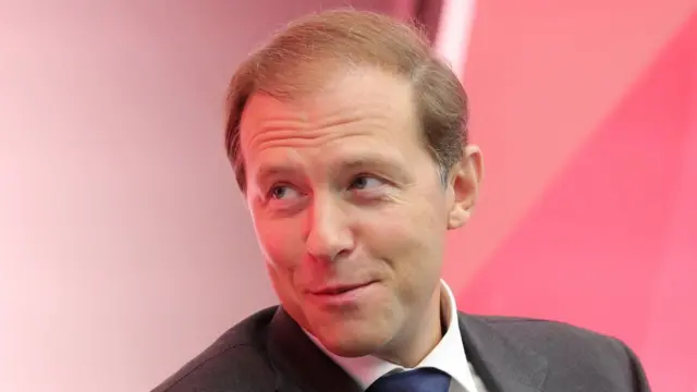 Денис Мантуров полагает, что пик кризиса уже позади