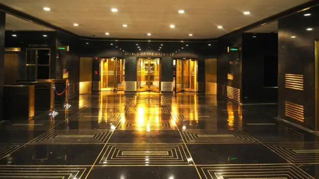 Рокфеллер-плаза