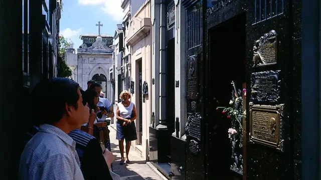 O túmulocassinos que mais pagamEvita Perón no cemitério da Recoleta