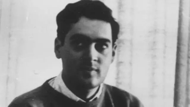 राजीव गांधी