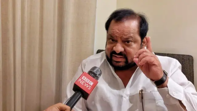 शहाजी बापू पाटील, एकनाथ शिंदे, उद्धव ठाकरे, शिवसेना