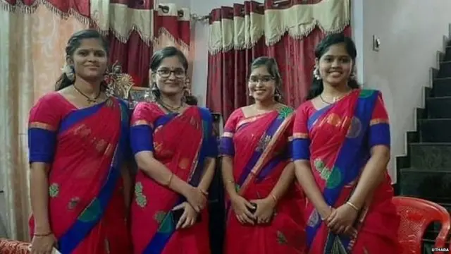 ચાર બહેનોની તસવીર