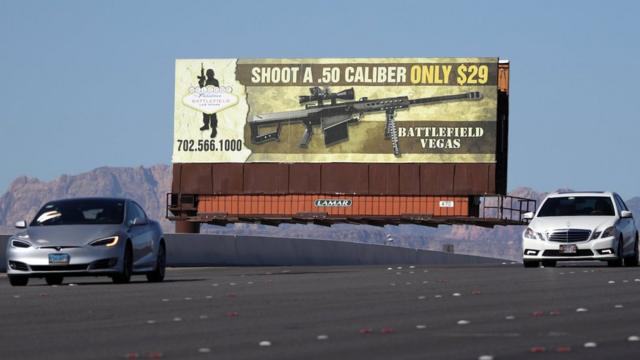 美國賣槍巨幅廣告