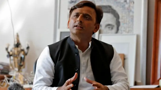 अखिलेश यादव