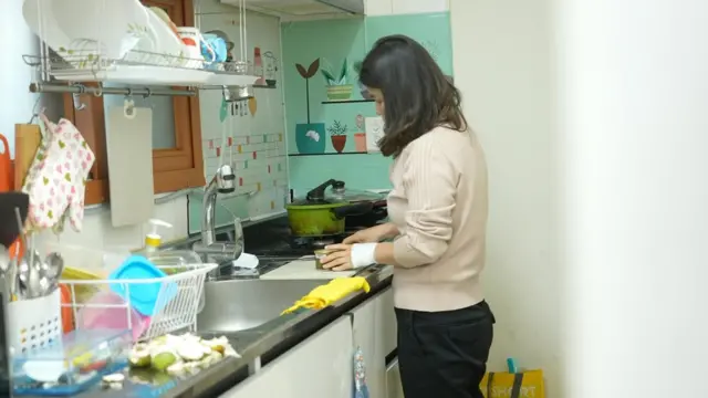 요리하는 이유정씨