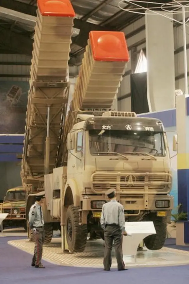 Çin'in B611 füzesi