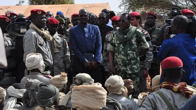 Idriss Déby wuxuu Chad madaxweyne ka ahaa 30 sano