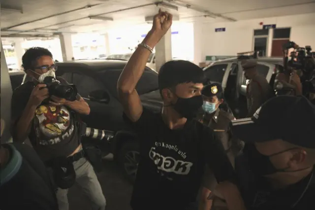 ภาณุพงศ์ จาดนอก