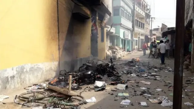 హింస ప్రతీకాత్మక చిత్రం