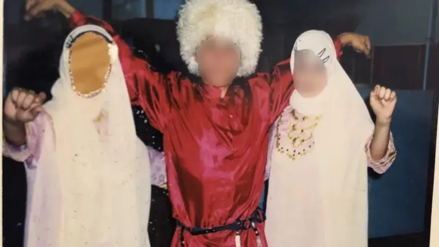 Смотреть онлайн жұлдыру порно видео