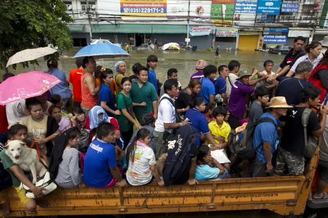 10 ปี น้ำท่วม ไทย flood thailand bangkok 2011