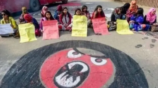 মানবাধিকার কর্মীরা বলছেন, ধর্ষণের বিচার না পাওয়ার কারণে মানুষের মধ্যে এক ধরণের চরম হতাশা তৈরি হয়।