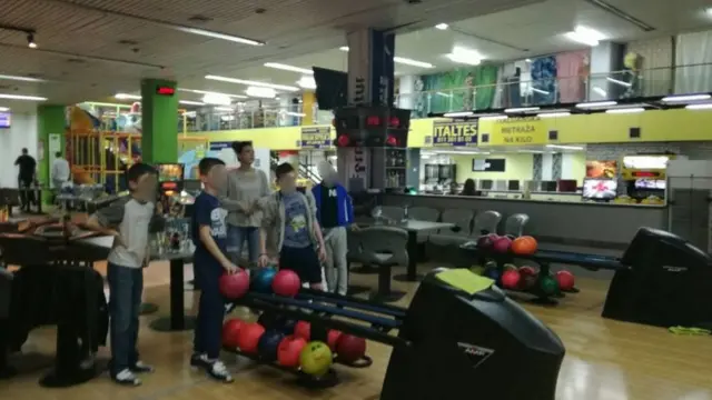 Štićenici u kuglani