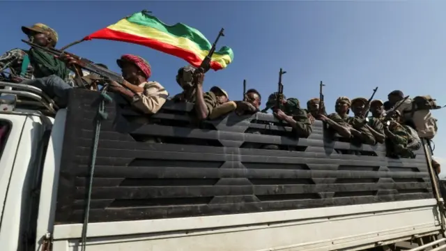 MIseensota milishaa naannoo Amaaraa lola humna addaa Tigraayiif wayita deeman, naannoo Amaaraa bakka Saanjaa jedhamutti Sadaasa 09, 2020 kaafame.