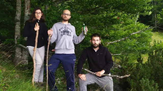 Niko Kasalo i Josip Skejo tokom istraživanja na Dinari