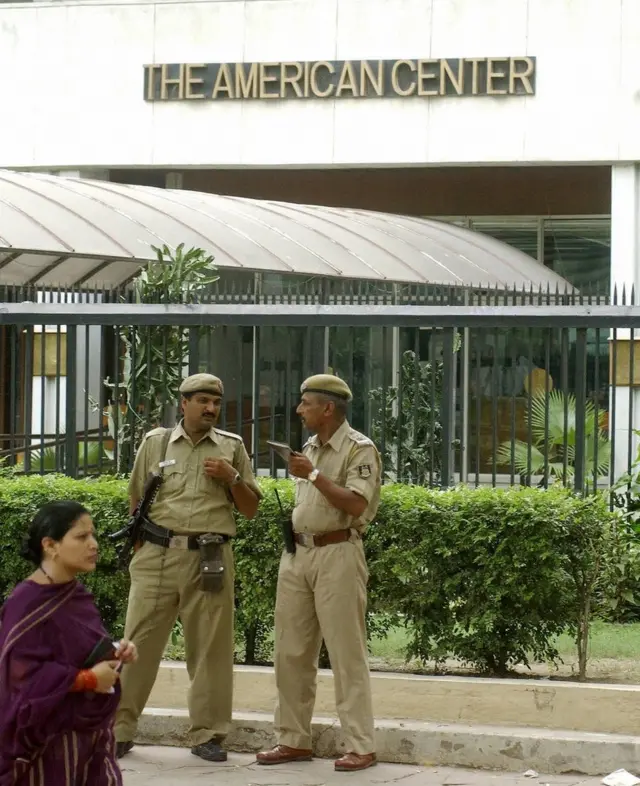 અમેરિકન સેન્ટરની તસવીર