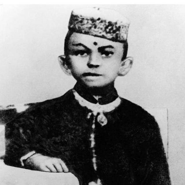 7岁时的甘地，生活在印度北部的土邦——博尔本德尔。