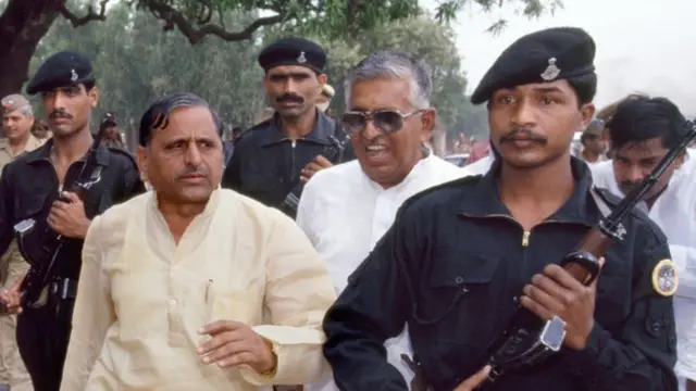 ములాయం సింగ్ యాదవ్: