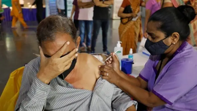 कोविड-19 वैक्सीन