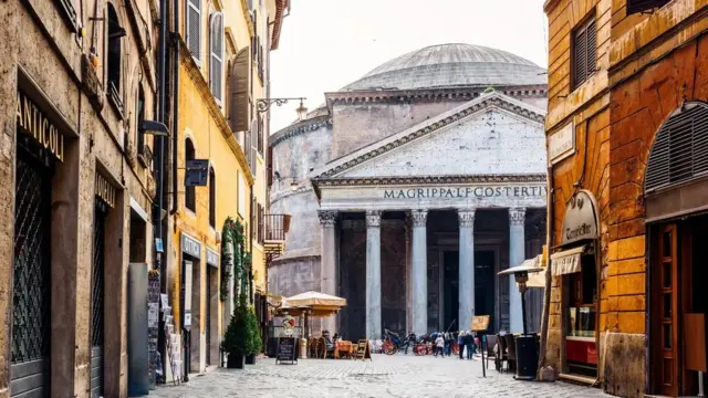 گنبد پانتئون، پوسته‌ای بتونی دارد