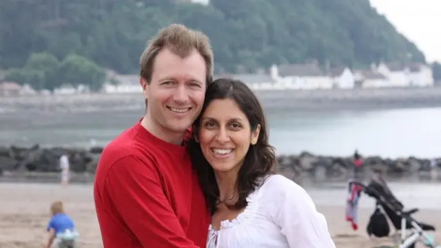 نازنین زغاری ریٹکلف