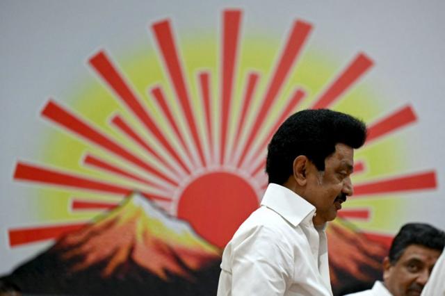 அரசியல் கட்சிகளின் தேர்தல் அறிக்கைகள்