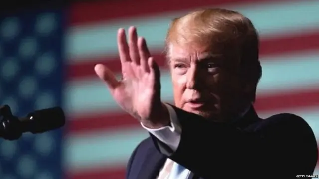 डोनल्ड ट्रंप