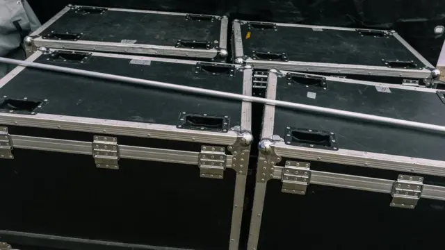 Carlos Ghosn yahunze Ubuyapani ari mu gikarito cy'ibikoresho bya muzika gisa n'ibi