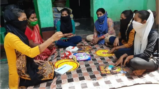 કિશોરી સમૂહની તસવીર