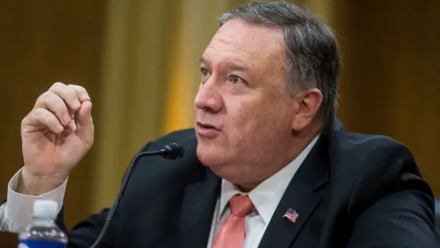 பாம்பேயோ