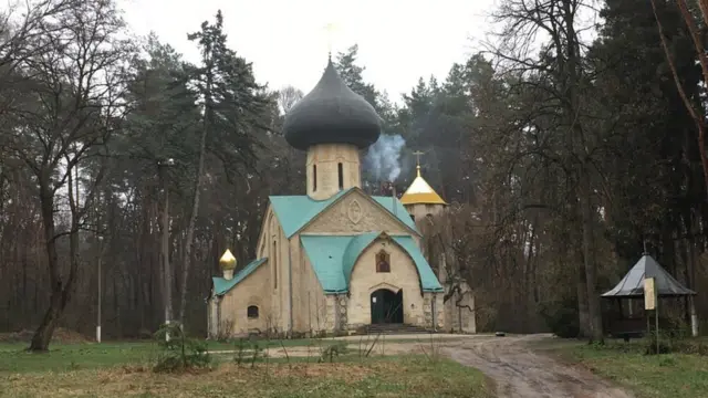храм