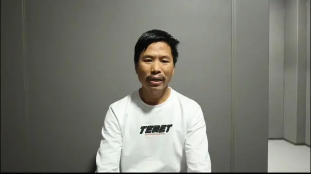 လျိုမိသားစုက ဦးမောင်မောင်