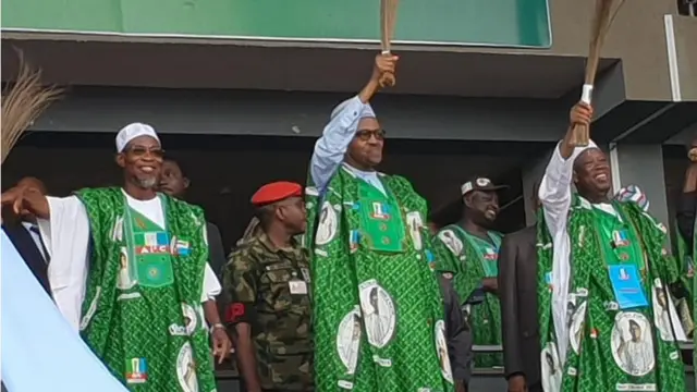 Oyetola, Arẹgbẹsọla ati Aarẹ Buhari