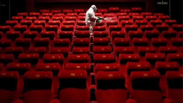 अनलॉक 5: सिनेमा खोलने की अनुमति, स्कूल पर राज्य लेंगे फ़ैसला