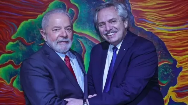 Lula com o presidente argentino Alberto Fernández no fimthe shark 1xbet2021