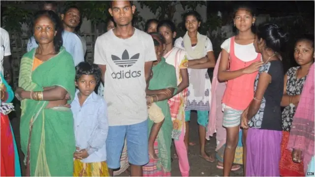 కార్మికుల కుటుంబాలు