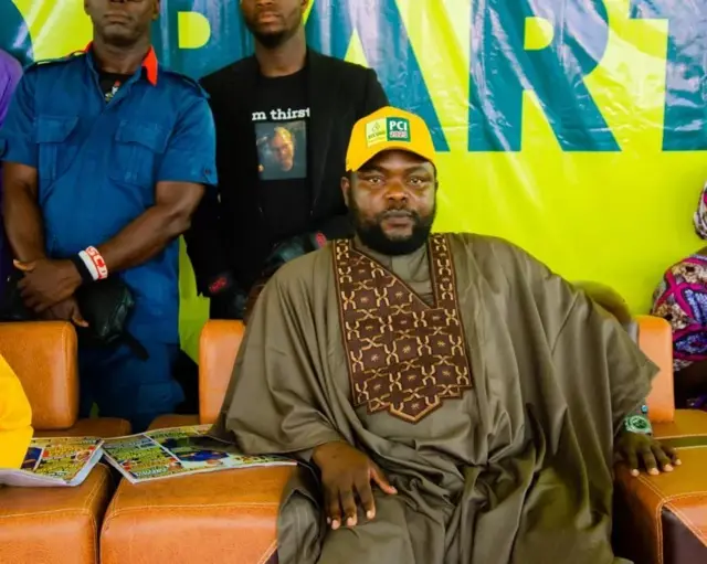 Farfesa Christopher Imumulen